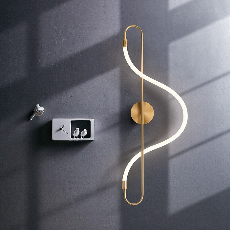 Twisted LED Minimalist Chandelier, Gold