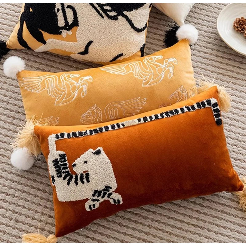 Boho Tufted Animal Lumbar Pillow Case With Tassels