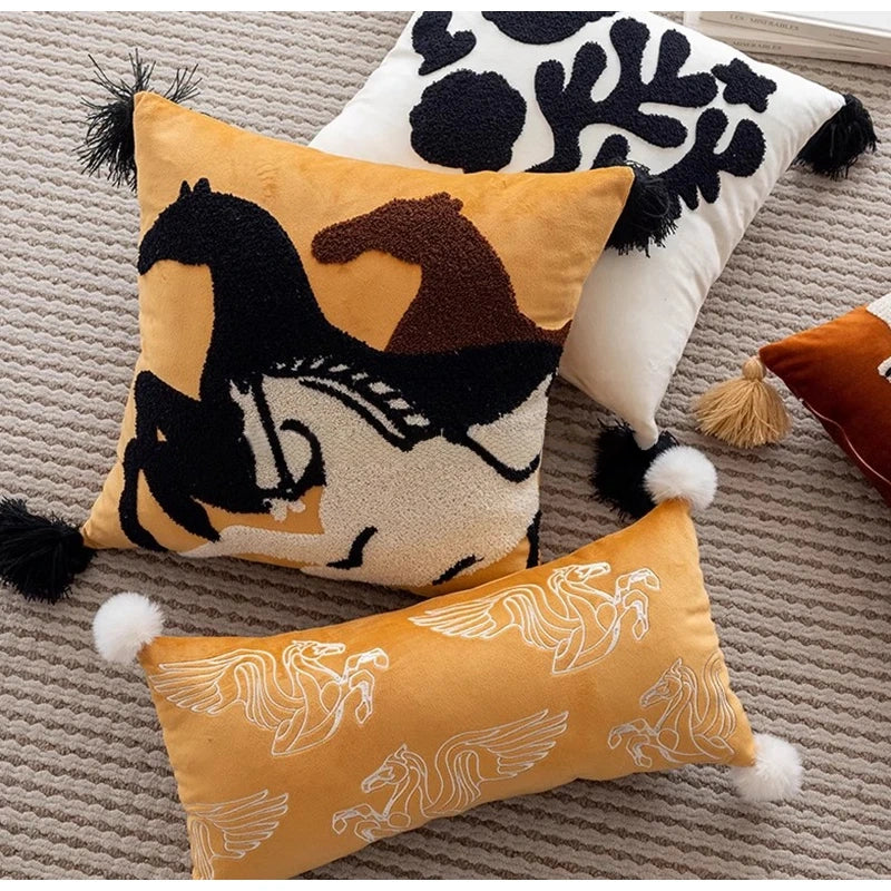 Boho Tufted Animal Lumbar Pillow Case With Tassels