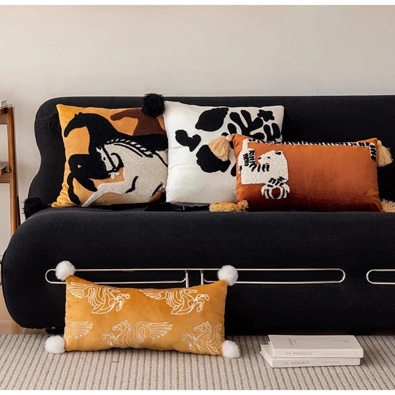 Boho Tufted Animal Lumbar Pillow Case With Tassels