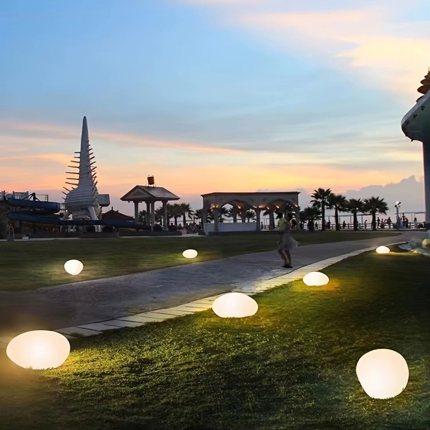 Solar Decorative Stone Garden Light