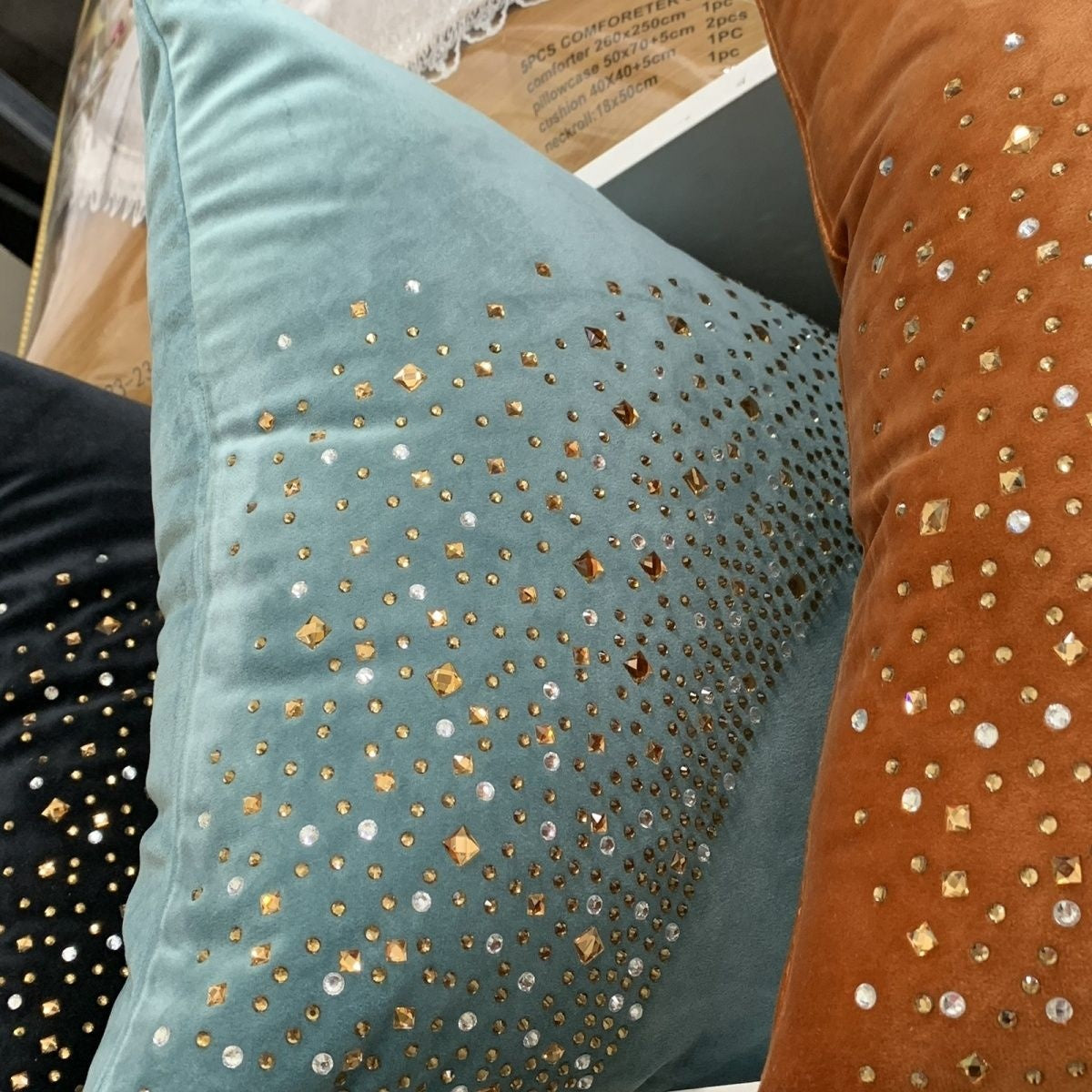Luxury Crystal Velvet Pillow Case