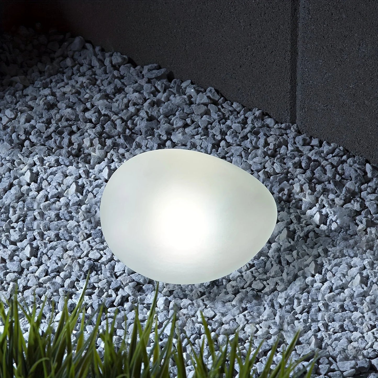 Solar Decorative Stone Garden Light