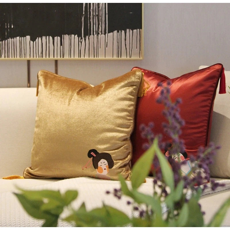 Chinoiserie Embroidered Lady Pillow Case