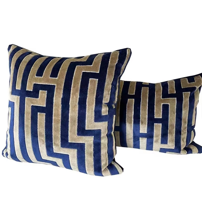French Luxury Maze Velvet Pillow Case