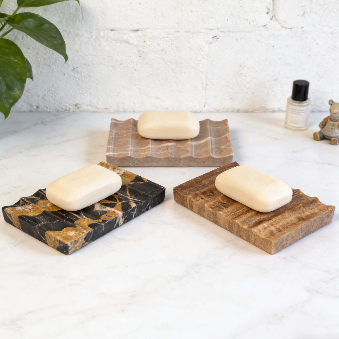 Aurelia Wave Marble Soap Dish