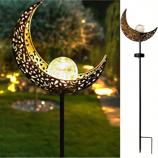 Crescent Moon Solar Garden Light