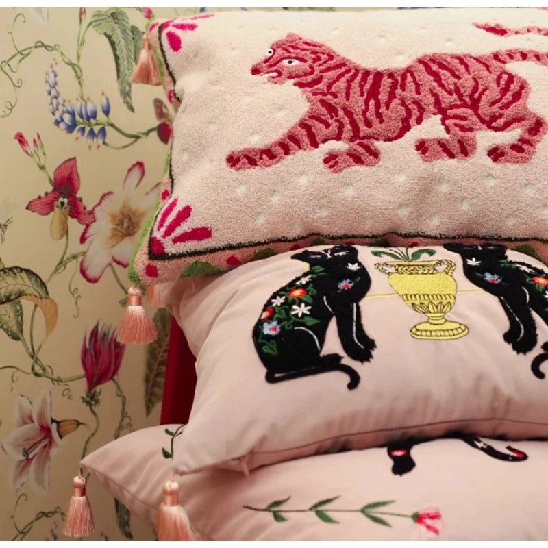Pink Retro Black Cats Embroidered Throw Pillow Case With Tassels