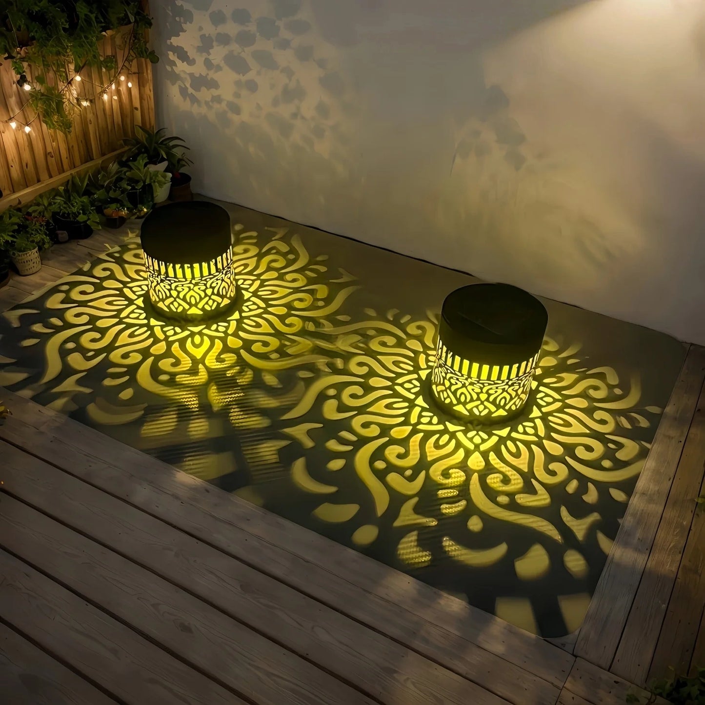 Zahara Arabesque Outdoor Solar Wall Light