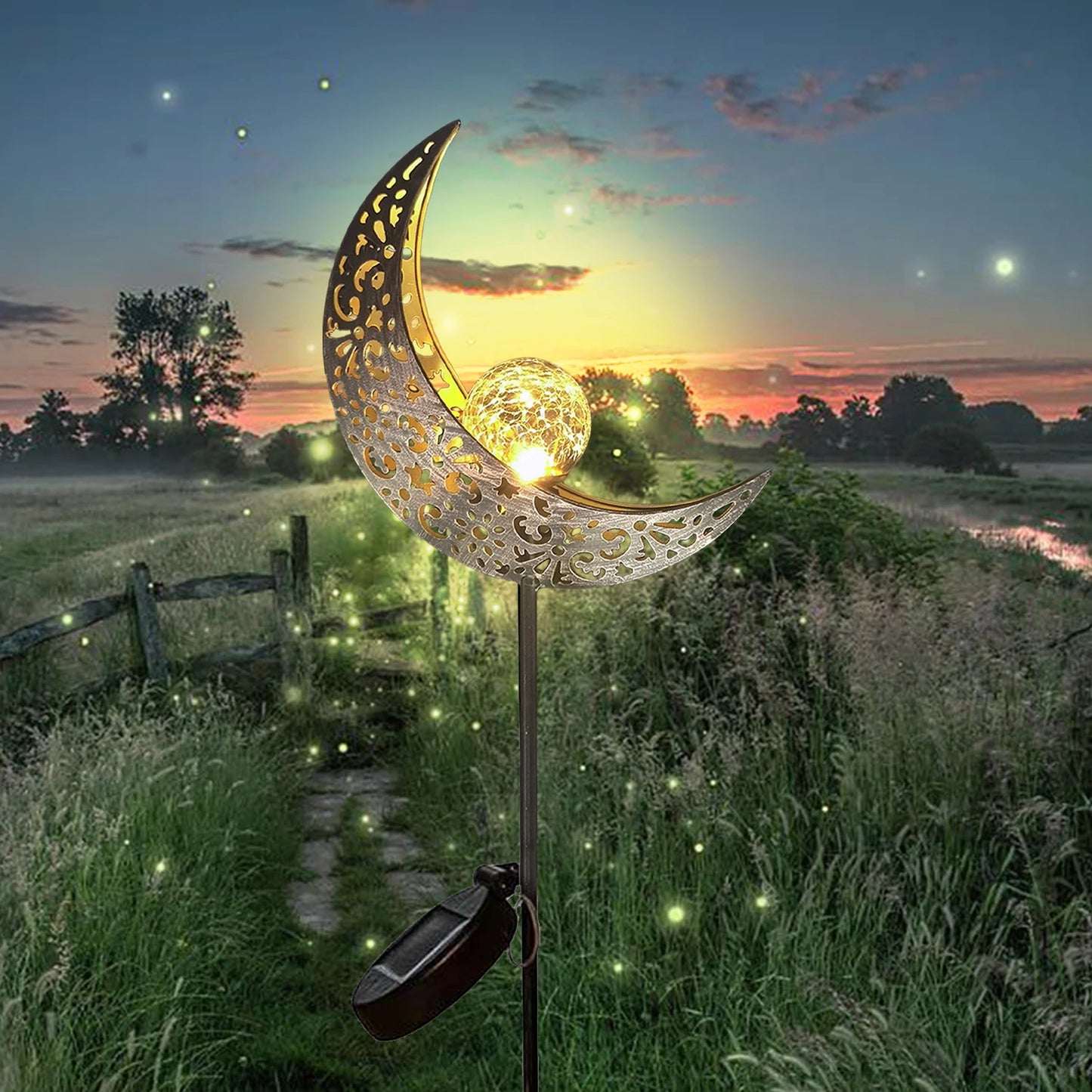 Crescent Moon Solar Garden Light