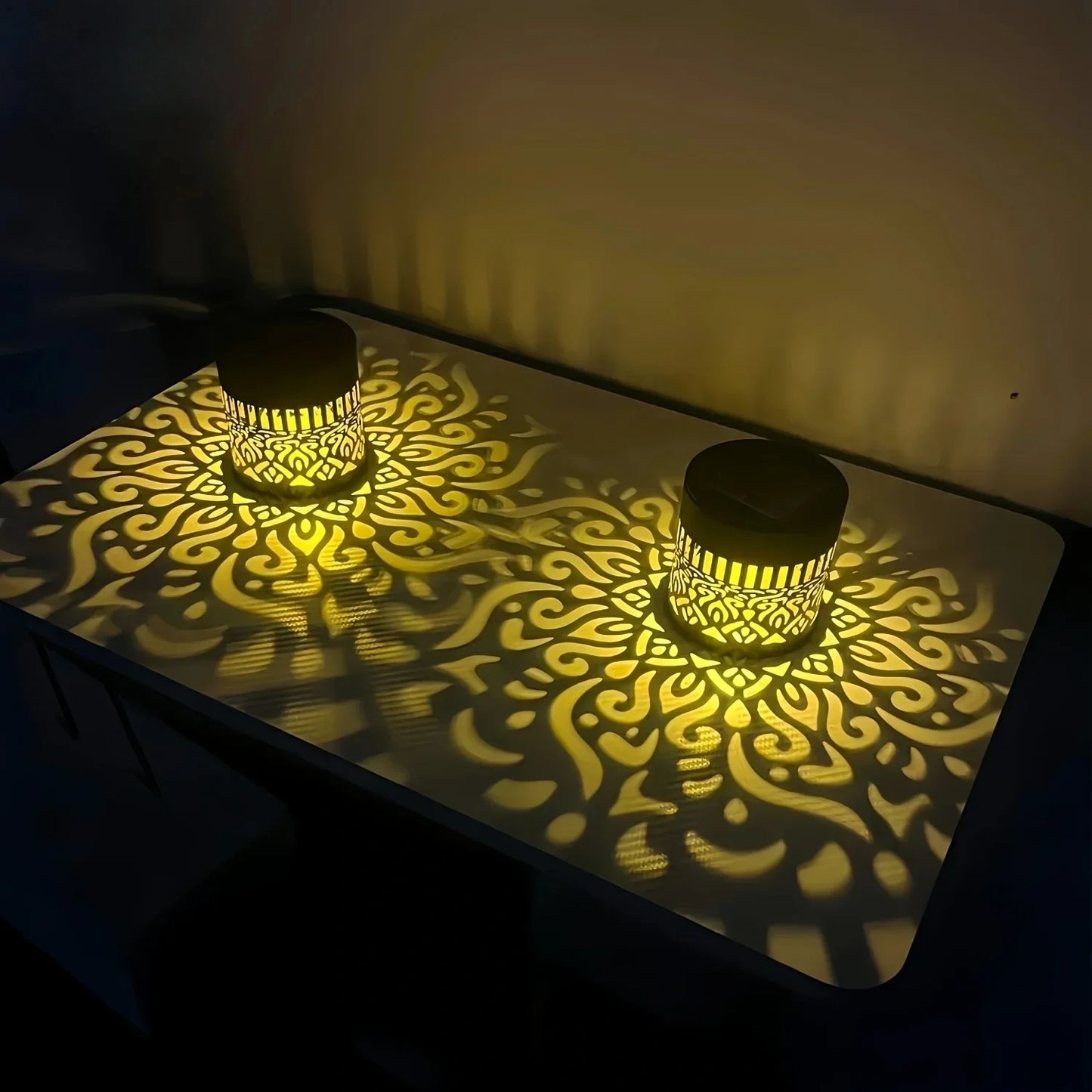 Zahara Arabesque Outdoor Solar Wall Light