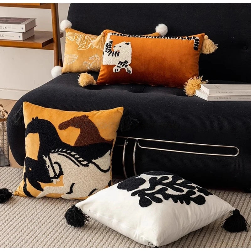 Boho Tufted Animal Lumbar Pillow Case With Tassels