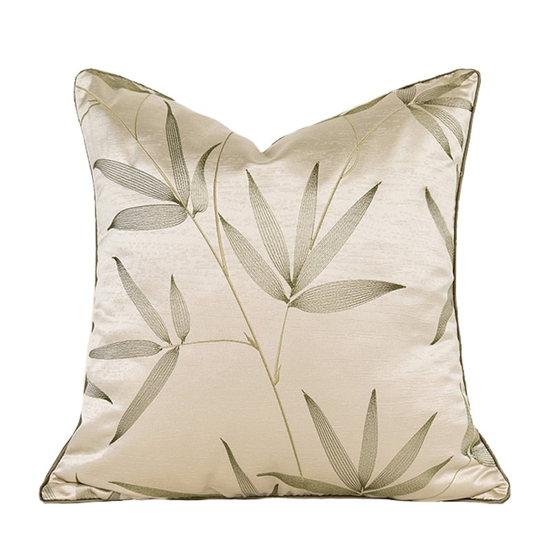 Luxury Gold Quatrefoil Geometric Pattern Jacquard Pillow Case