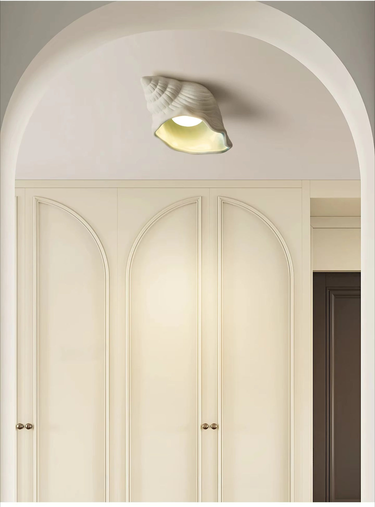 Nerissa Ceramic Conch Shell Ceiling Light