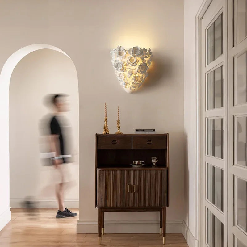 Jardin Floral Relief LED Wall Sconce