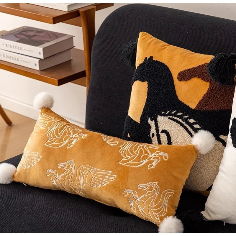 Boho Tufted Animal Lumbar Pillow Case With Tassels