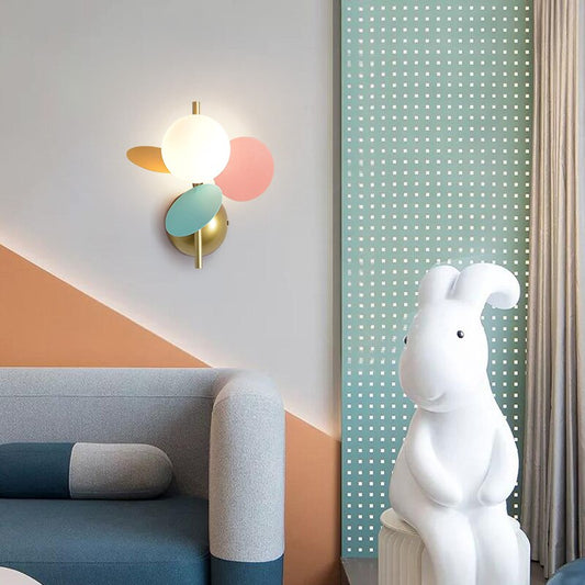 Nordic Jolie Globe Wall Lamp