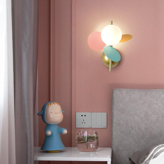 Nordic Jolie Globe Wall Lamp