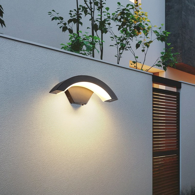 Enakei Outdoor Wall LED Light